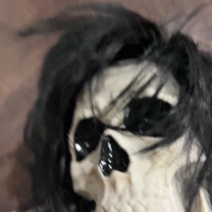 Meet your Posher, Loretta